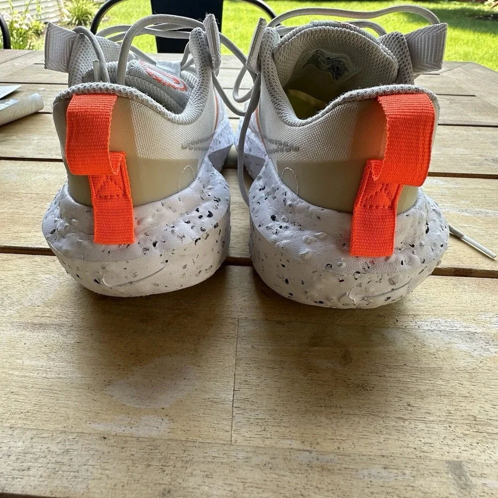 Nike Shoes Crater Impact Cream Orange Sneakers‎ Size 6.5